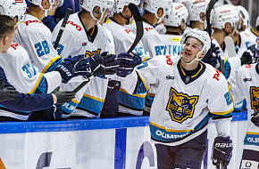 Первый матч на ноль Самсонова, первый гол Кагарлицкого и победа в Хабаровске